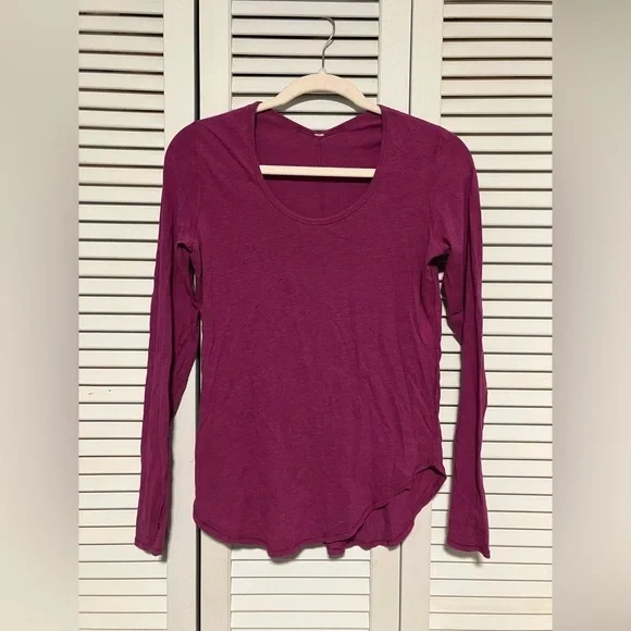 Lululemon Long Sleeve Top - Picture 2 of 5